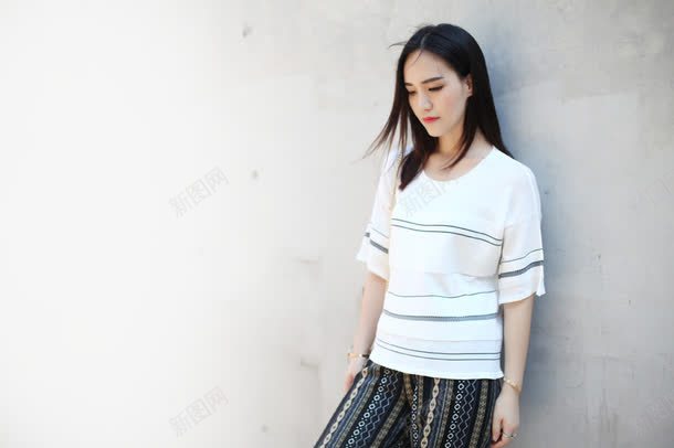 海报七夕女装png免抠素材_新图网 https://ixintu.com 女装 海报 设计