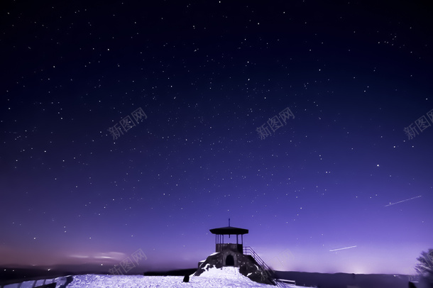 紫色夜空创意背景png免抠素材_新图网 https://ixintu.com 星空 夜空 亭子 紫色