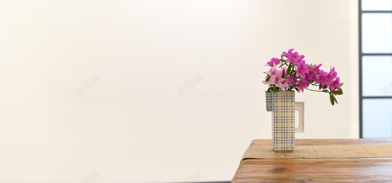 文艺清新花瓶背景bannerjpg设计背景_新图网 https://ixintu.com 清新背景 文艺背景 花瓶 室内背景 摄影 风景