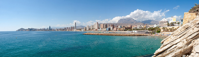 海边城市banner背景jpg设计背景_新图网 https://ixintu.com 城市 海边 蓝天 白云 海报banner 摄影 风景