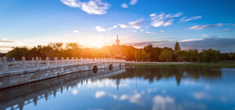 小桥河水背景图jpg设计背景_新图网 https://ixintu.com 小桥 河水 风景 旅游 淘宝banner 海报banner 摄影