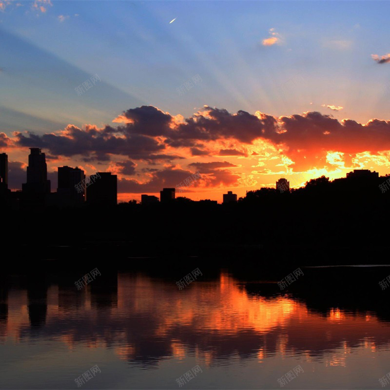 都市晚景jpg设计背景_新图网 https://ixintu.com 黄昏 都市 主图 摄影 风景