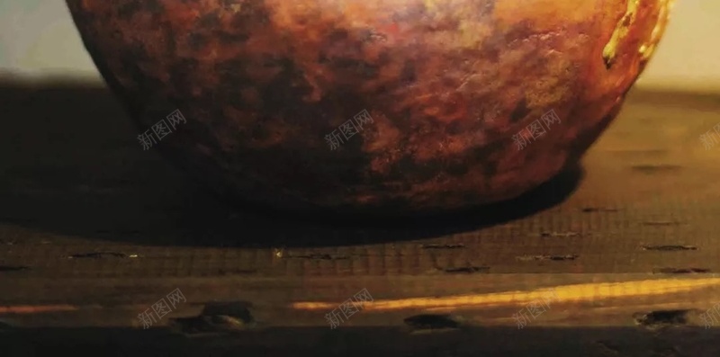 黄色小花艺术摄影H5背景jpg设计背景_新图网 https://ixintu.com 黄色 小花 艺术 摄影 花瓶 H5背景 渐变 简约