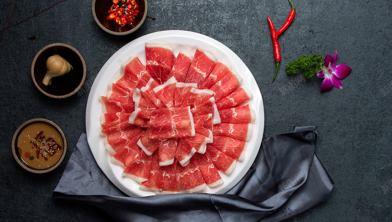 聚会吃火锅火锅火锅小菜吃肉jpg设计背景_新图网 https://ixintu.com 肉片 牛肉 肥牛 火锅小料