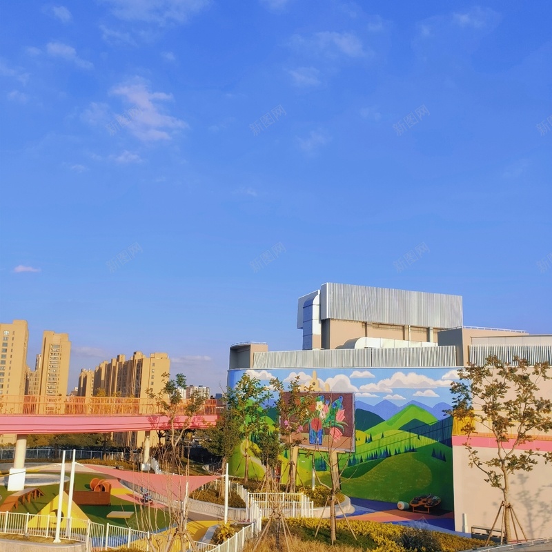 随手一拍的风景照jpg设计背景_新图网 https://ixintu.com 风景 建筑 天空 画