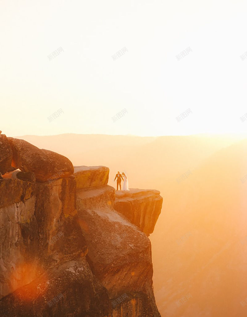 风景悬崖摄影暖色jpg设计背景_新图网 https://ixintu.com 悬崖 悬崖边 摄影 暖色 风景