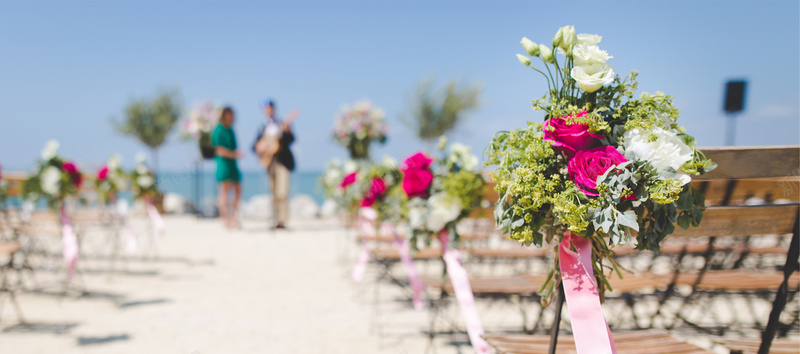 婚礼会场jpg设计背景_新图网 https://ixintu.com 海报banner 情人节 婚礼 玫瑰 花束 浪漫 梦幻