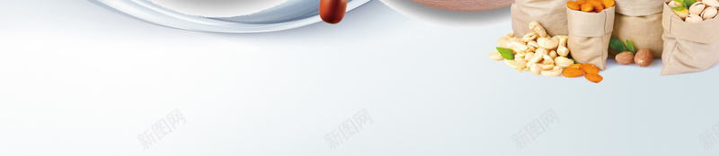 创意坚果盛宴海报psd设计背景_新图网 https://ixintu.com 零食干果 开心果 干果 核桃 腰果 坚果食品 炒货 干果店 瓜子 干果批发市场 彩旗