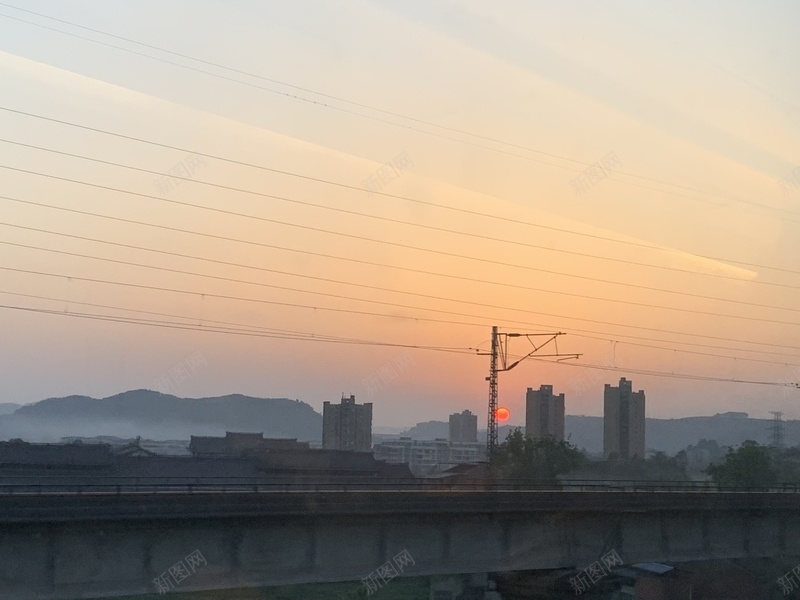夕阳西下风景摄影jpg设计背景_新图网 https://ixintu.com 夕阳 风景 摄影 背景