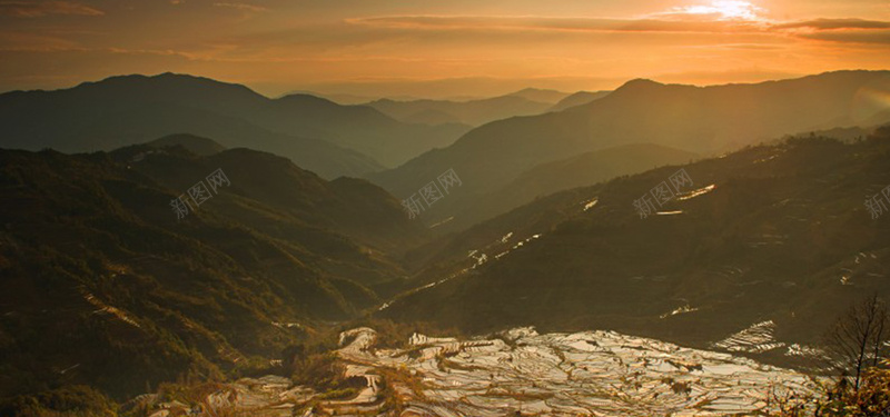 日出风景摄影背景jpg高清背景_新图网 https://ixintu.com 山脉 环境 地理 风景 地貌 自然景观 美景 景观 白云 云朵 海报banner 摄影
