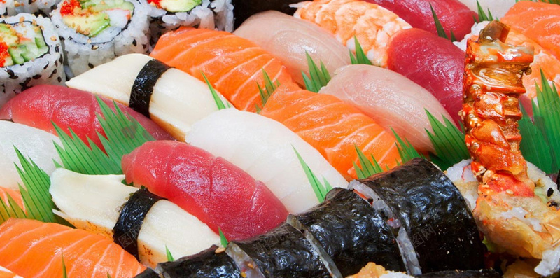 美味的日本料理H5素材背景jpg设计背景_新图网 https://ixintu.com 黑色背景 光线 料理 美味 美食 寿司 H5素材 日本料理 PSD背景