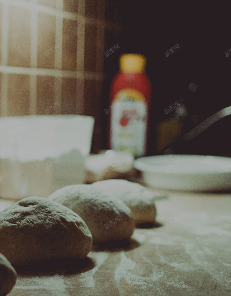 西点美食宣传背景jpg设计背景_新图网 https://ixintu.com 简约 美食 西点 面包 面粉 H5 h5 文艺 小清新