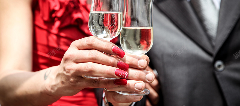 酒会上香槟酒杯碰杯庆祝jpg设计背景_新图网 https://ixintu.com Cheers cheers 庆祝 海报banner 激情 狂欢 碰杯 酒会 香槟酒杯