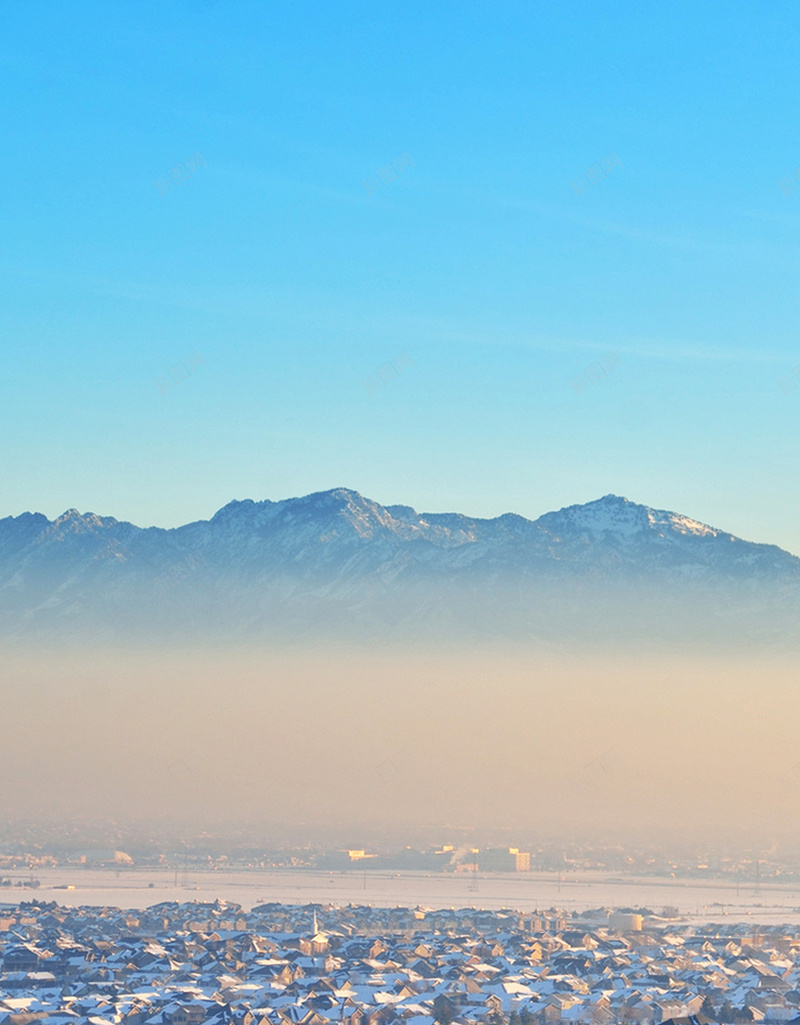 冬季的雪超清H5背景jpg设计背景_新图网 https://ixintu.com 天空 蓝色 远山 建筑 黄色 H5 h5 摄影 风景