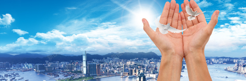 企业文化背景jpg设计背景_新图网 https://ixintu.com 双手捧 合作 商务 城市 蓝天白云 海报banner 其他