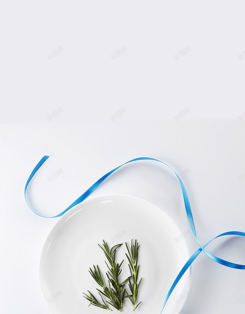 白色清新H5背景jpg设计背景_新图网 https://ixintu.com 丝带 文艺 清新 白色 盘子 H5背景 H5 h5 小清新 简约