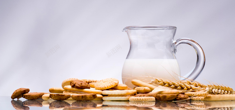 早餐jpg设计背景_新图网 https://ixintu.com 健康 牛奶 白色 简约 谷物 海报banner 文艺 小清新