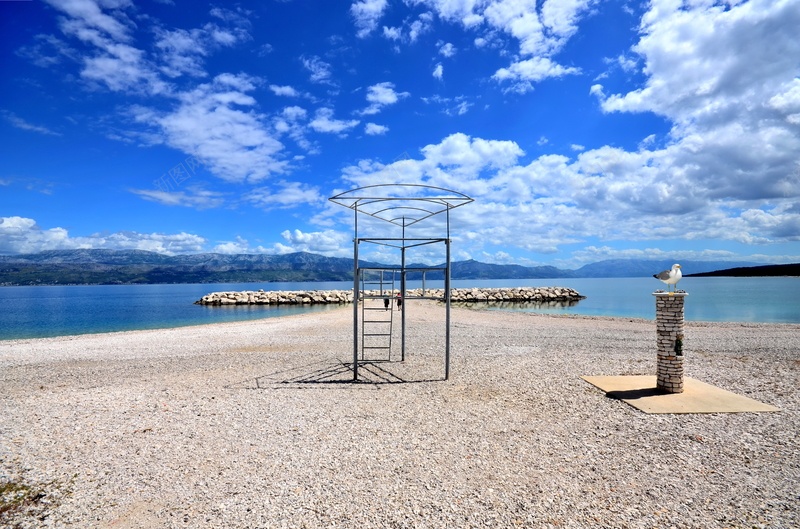 纵深感清新海滩蓝天白云背景素材jpg设计背景_新图网 https://ixintu.com 清新 海滩 蓝天 白云 背景素材 海滩背景 摄影 风景