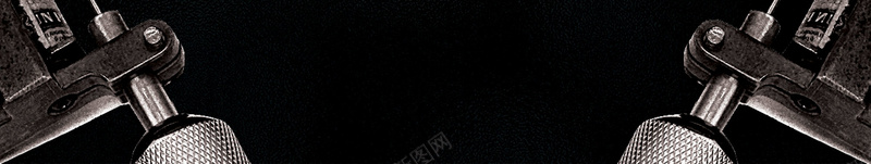 酷炫科幻机器人黑色海报背景psd设计背景_新图网 https://ixintu.com 科幻海报 机器人 海报 科幻 酷炫 黑色 黑色海报 科幻背景 机器人海报 海报背景