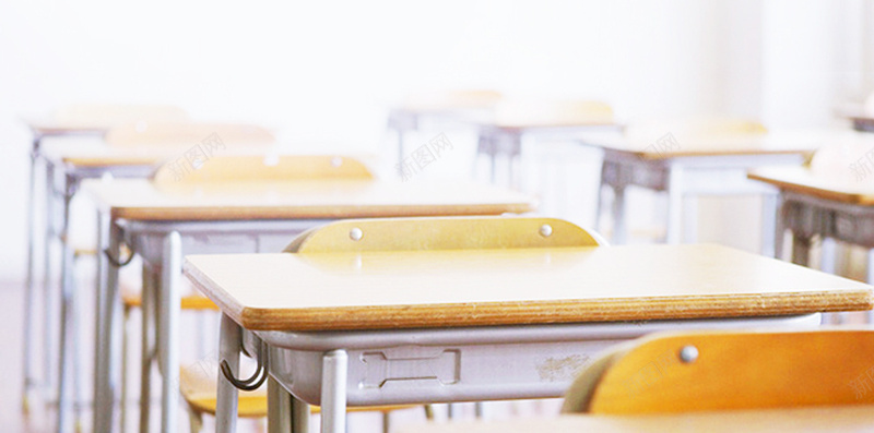 毕业季小清新PSD分层H5背景素材psd设计背景_新图网 https://ixintu.com 毕业季 小清新 课桌 树 学生 校园 简约 H5 PSD分层 H5背景素材