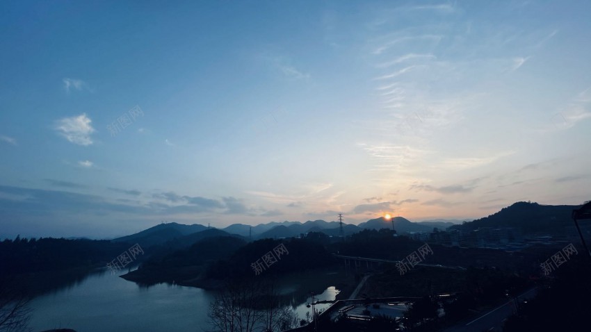 摄影图jpg设计背景_新图网 https://ixintu.com 海岸线 天际线 山 海 天空
