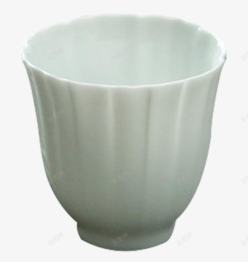 素色甜白釉手工陶瓷酒杯png免抠素材_新图网 https://ixintu.com 手工 甜白釉 素色 素雅 纯色 花边口 酒杯 陶瓷 陶瓷酒杯