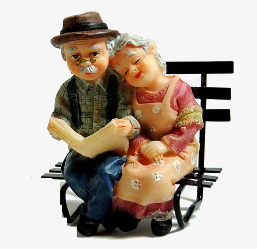 相互依偎的老人png免抠素材_新图网 https://ixintu.com 工艺品 老人 老夫妻 陶瓷