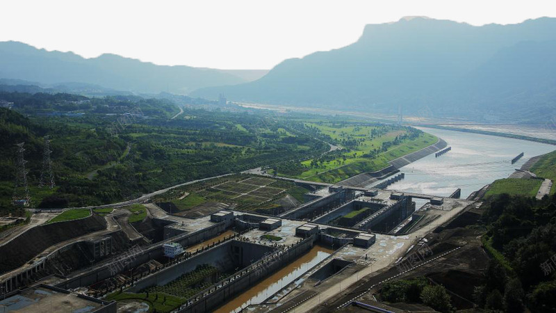 三峡大坝全貌摄影png免抠素材_新图网 https://ixintu.com 三峡 三峡大坝 全貌 大坝 旅游摄影 自然风景 长江 风光