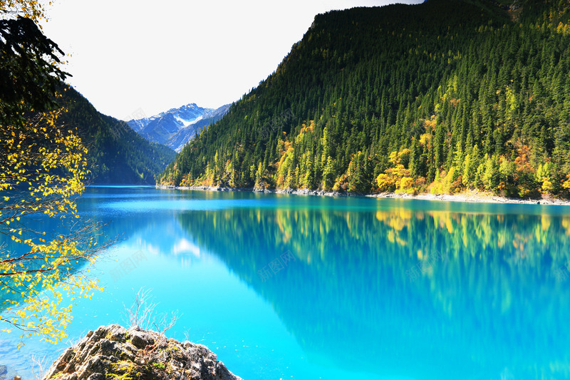 美丽的九寨沟png免抠素材_新图网 https://ixintu.com 九寨沟 名胜古迹 四川旅游 地方景点 实物图 摄影图 自然景观 高清 高清图片