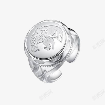 周大福珠大虎头925银戒指png免抠素材_新图网 https://ixintu.com 925银戒指 产品实物 周大福 恒大虎头 珠宝