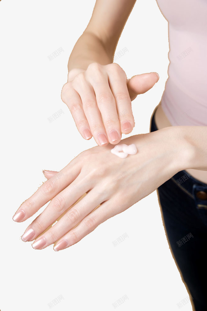 装饰图案涂护手霜手部特写png免抠素材_新图网 https://ixintu.com 女士 姿势 手部 护手霜 特写