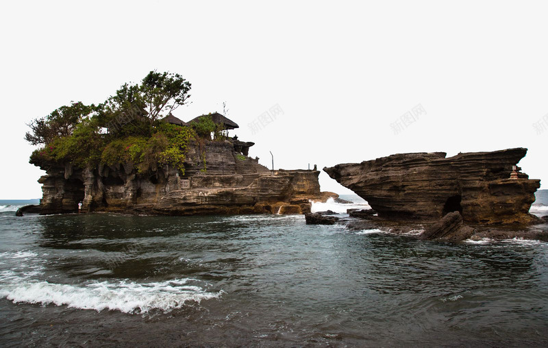 巴厘岛海神庙风景png免抠素材_新图网 https://ixintu.com 大海风景 巴厘岛 度假圣地 海岸风景 海景 海洋风景 海神庙 美丽风景 蓝色海面 风景摄影
