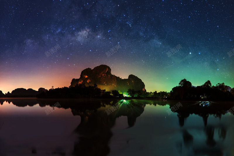 星空倒影装饰psd免抠素材_新图网 https://ixintu.com 星空 水面 远山