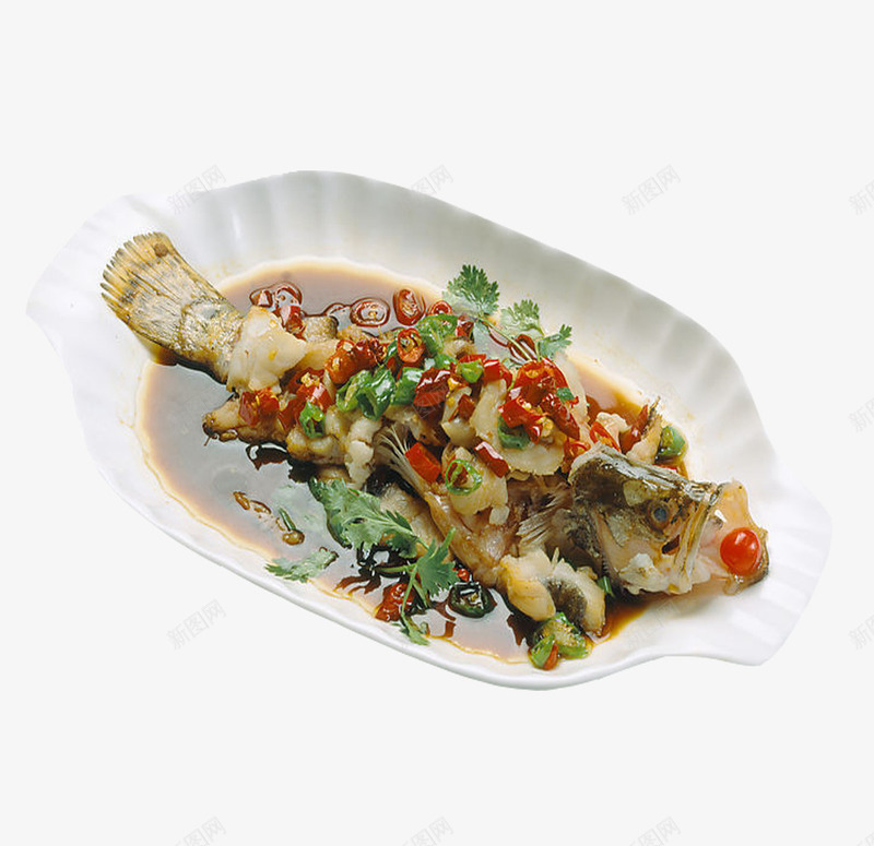 清蒸鲈鱼png免抠素材_新图网 https://ixintu.com 产品实物 姜 海鲜菜 清蒸 清蒸鲈鱼 粤菜 红椒 美味 花椒 菜肴 葱 豉油 餐饮 鲈鱼 麻辣