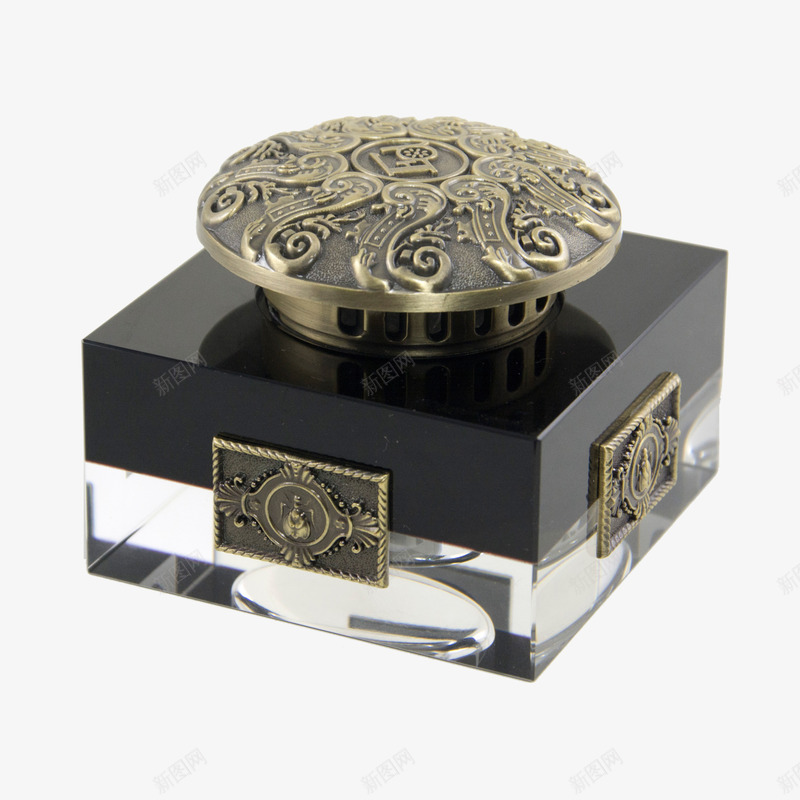 方形金属盖汽车香水png免抠素材_新图网 https://ixintu.com 产品实物 方形 汽车香水 黑白色