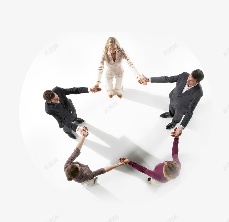手牵手围成五角星的团队png免抠素材_新图网 https://ixintu.com 专业团队 个人 五角星 团队 团队协作 围成 手牵手
