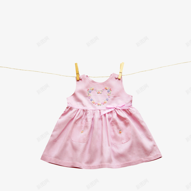 连衣裙png免抠素材_新图网 https://ixintu.com 儿童 服饰 童装 粉色 连衣裙