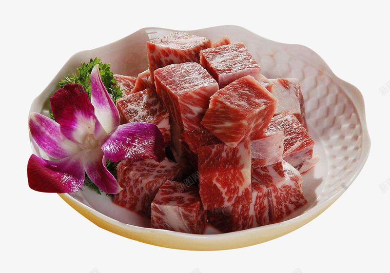 盘子里煮熟的牛肉块png免抠素材_新图网 https://ixintu.com 方块牛肉 熟牛肉 牛肉 肉食