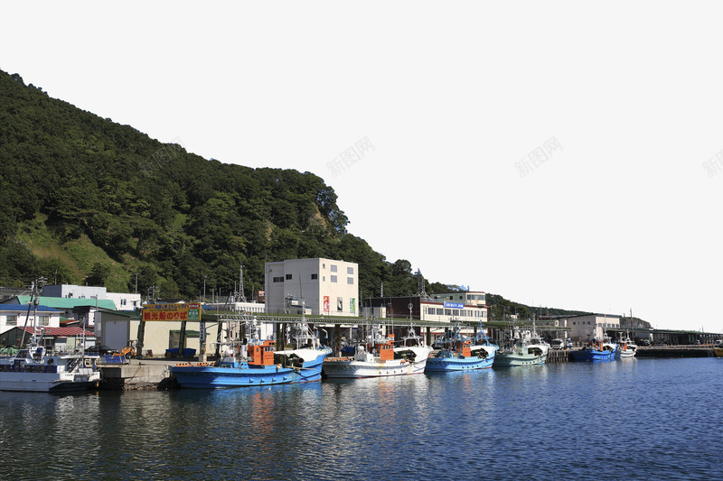 明丽的日本北海道渔港png免抠素材_新图网 https://ixintu.com 北海道 打渔 日本 明丽 海边 渔港 渔船 港湾 码头
