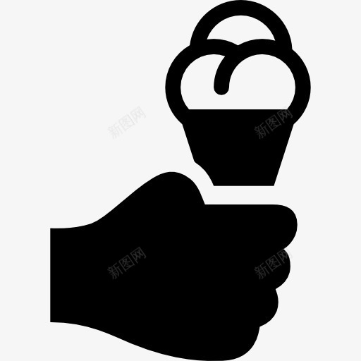 手举着一个冰淇淋图标png_新图网 https://ixintu.com 冰 冰淇淋 勺 夏天 寒冷 手 手势