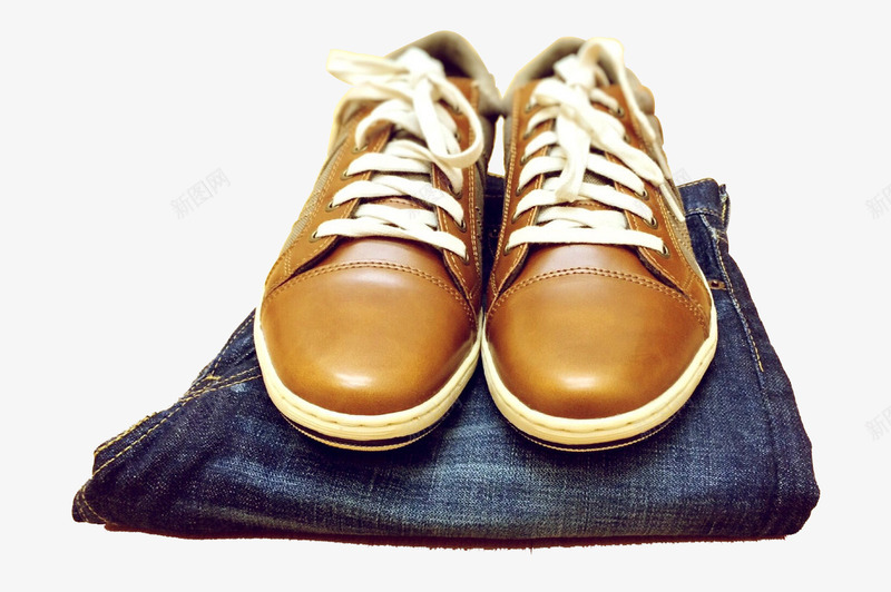 牛仔裤和鞋子png免抠素材_新图网 https://ixintu.com 服装搭配 衣服 衣物 鞋包 鞋子