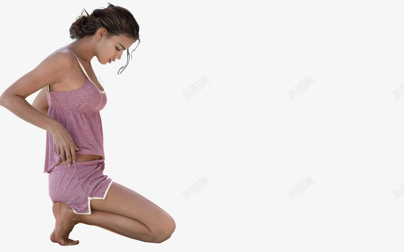 女性内衣衣服png免抠素材_新图网 https://ixintu.com 内衣 女性 衣服 跪姿