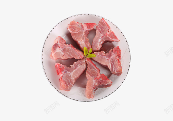碟子里排列好的猪脊骨肉png免抠素材_新图网 https://ixintu.com 排列好的猪脊骨肉 新鲜 猪大骨 猪肉 猪脊骨 猪骨 猪骨头 碟子 肉类