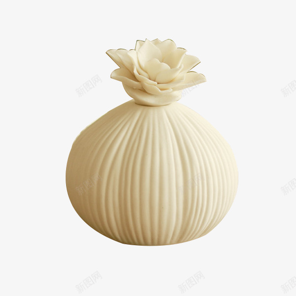 条纹粉色香精png免抠素材_新图网 https://ixintu.com 产品实物 好看 小巧