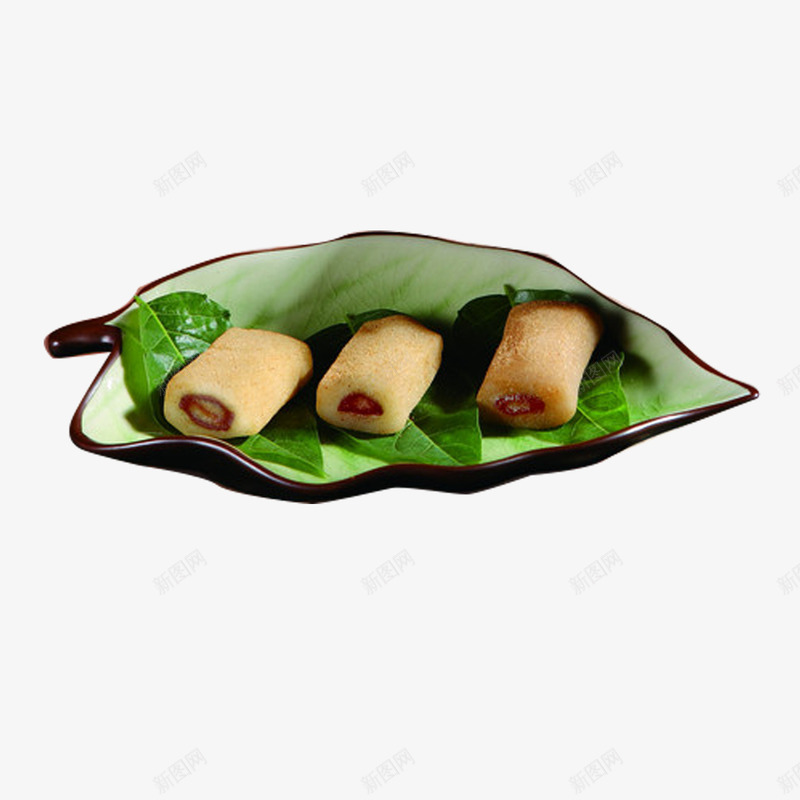 美味驴打滚png免抠素材_新图网 https://ixintu.com 北京 名吃 树叶盘子 特产 特色小吃 软糯 驴打滚