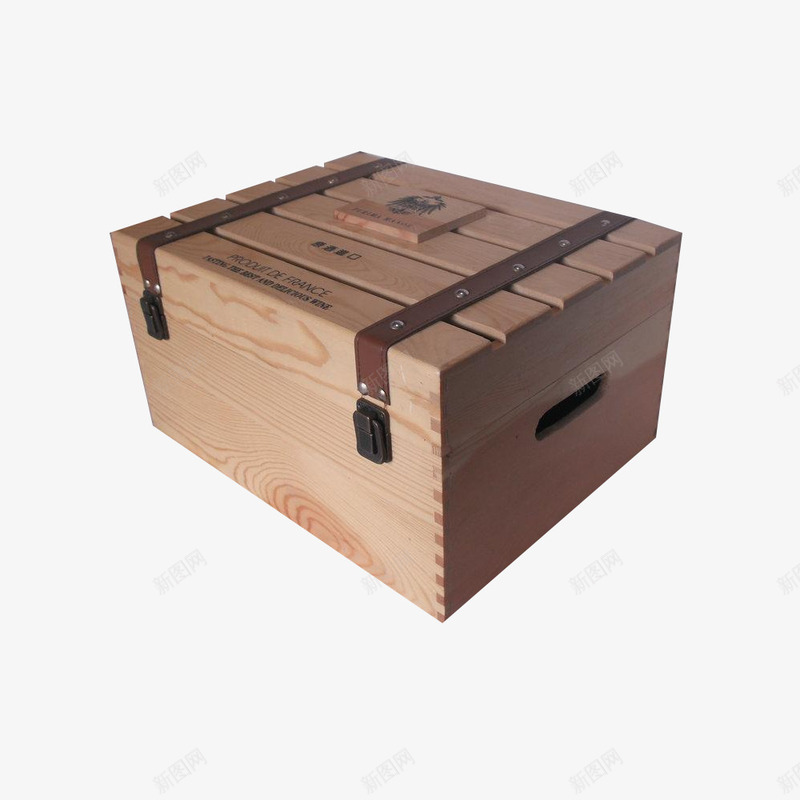皮带式红酒木箱png免抠素材_新图网 https://ixintu.com 包装 木箱 皮带式木质 红酒 红酒外包装 红酒木箱 红酒礼盒 葡萄酒