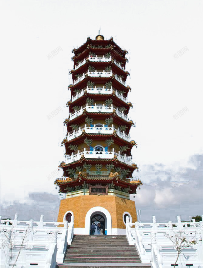 台湾日月潭慈恩塔png免抠素材_新图网 https://ixintu.com 名胜古迹 地方景点 实物图 慈恩塔 摄影图 日月潭 高清图片