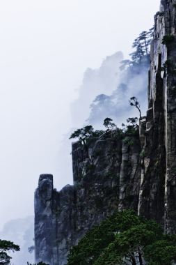 手绘山水风景插画背景