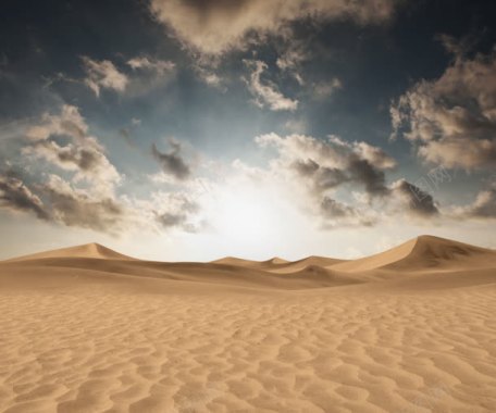 沙漠天空云朵自由背景