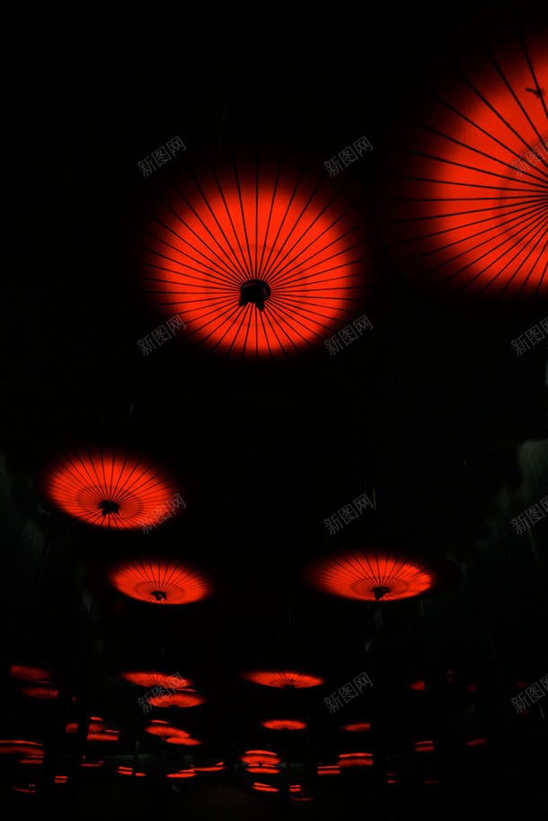 中国风古风红色油纸伞jpg设计背景_新图网 https://ixintu.com 古风 国风 油纸伞 红色
